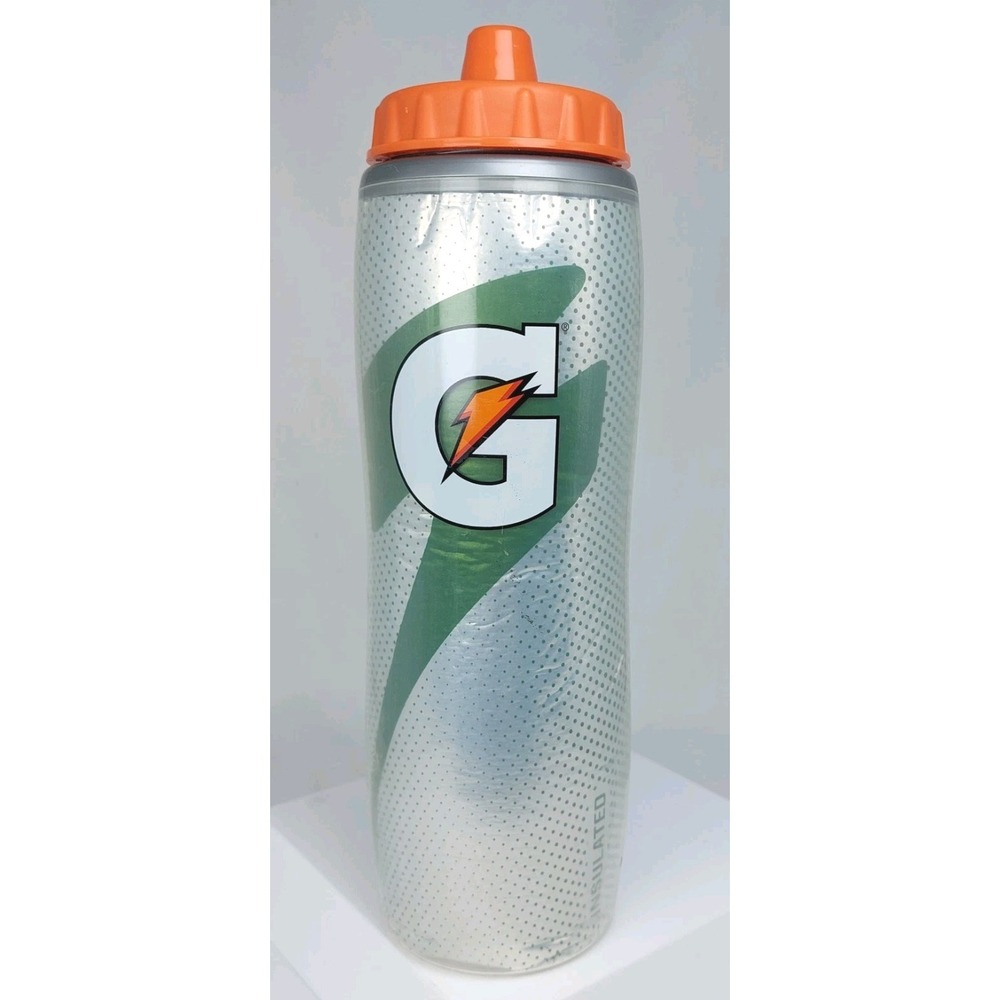 Gatorade 30oz Insulated Squeeze Water Bottle 10" -‎ Silver Gray